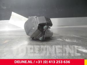 Volkswagen Golf Plus Drosselklappengehäuse O64321 foto 2