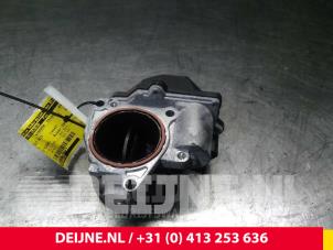 Volkswagen Golf Plus Throttle body O64323 photo 2