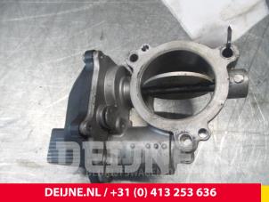 Volkswagen Transporter Drosselklappengehäuse O64336 foto 2