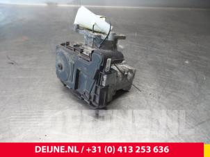 Fiat Doblo Drosselklappengehäuse O64365 foto 2