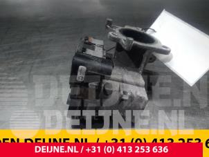 Fiat Doblo Throttle body O64366 photo 2