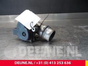 Nissan NV200 Drosselklappengehäuse O64386 foto 2