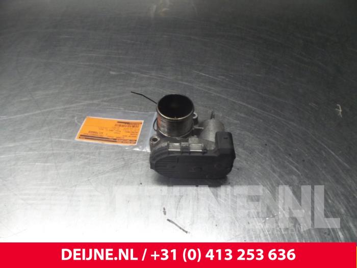 Nissan Primastar Gasklephuis O64388
