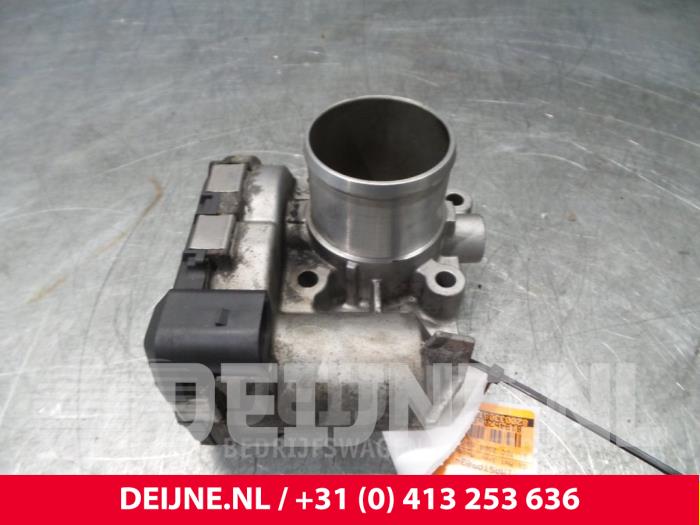 Nissan Primastar Gasklephuis O64391