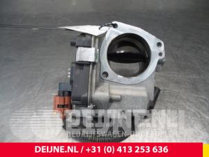 Iveco Daily Gasklephuis O64392 foto 2