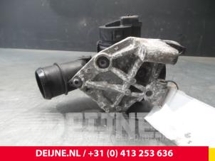Citroen Berlingo Drosselklappengehäuse O64417 foto 2