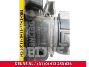 Citroen Berlingo Drosselklappengehäuse O64417 foto 3