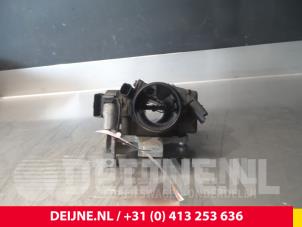 Peugeot 207 Drosselklappengehäuse O64438 foto 3