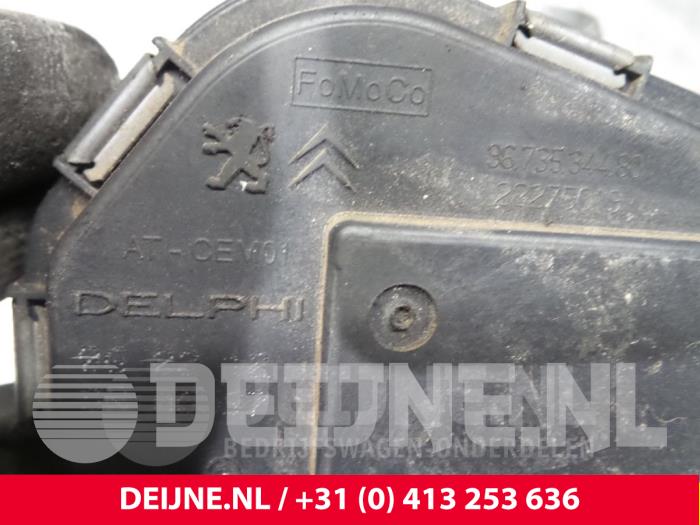 Peugeot 207 Throttle body O64439