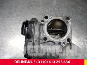 Peugeot 207 Throttle body O64439 photo 3
