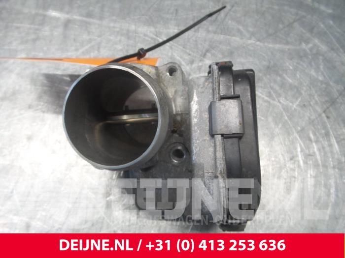 Peugeot 308 Throttle body O64460