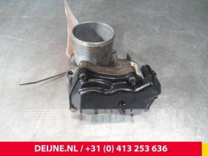 Renault Trafic Throttle body O64485 photo 2
