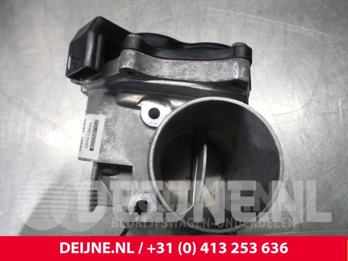 Renault Master Gasklephuis O64502
