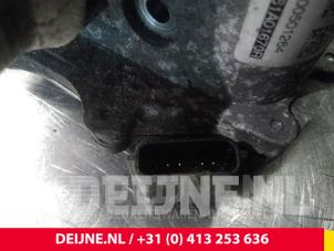 Renault Master Drosselklappengehäuse O64503 foto 3
