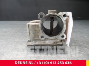Mitsubishi Canter Drosselklappengehäuse O64509 foto 2