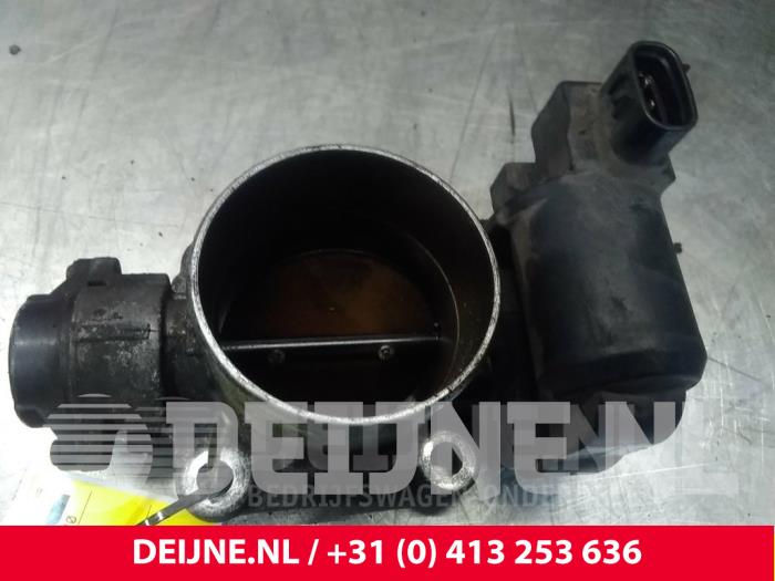 Gebruikte Gasklephuis Toyota Dyna 100/150 3.0D-4D 16V Prijs € 84,70 Inclusief btw aangeboden door van Deijne Onderdelen Uden B.V.