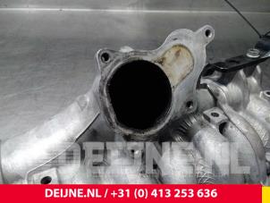 Audi A6 Intake manifold O64525 photo 3
