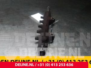 Ford Transit Fuel injector nozzle O64584 photo 2