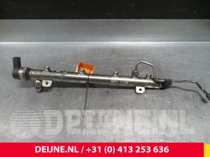 Mercedes Sprinter Einspritzdüse (Einspritzer) O64593 foto 2