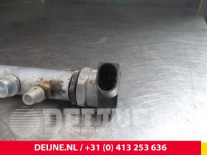 Volkswagen Crafter Fuel injector nozzle O64632 photo 3