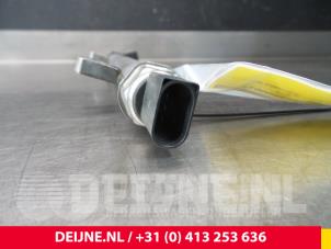 Volkswagen Crafter Fuel injector nozzle O64632 photo 4