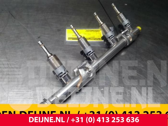 Volkswagen Polo Galerij (Injectie) O64637