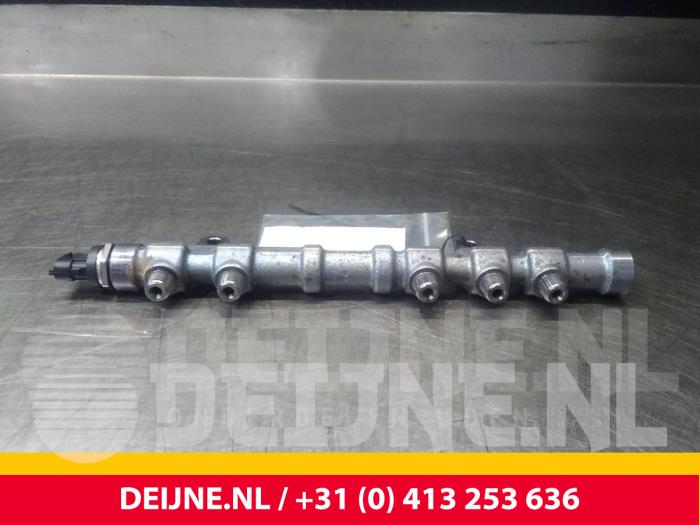 Fiat Doblo Galerij (Injectie) O64652