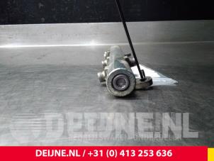 Iveco Daily Einspritzdüse (Einspritzer) O64676 foto 4