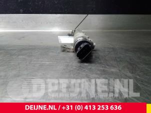 Iveco Daily Einspritzdüse (Einspritzer) O64676 foto 3