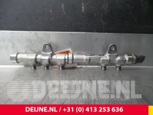 Peugeot Bipper Einspritzdüse (Einspritzer) O64692 foto 3