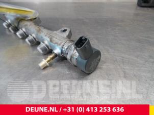 Renault Trafic Galerij (Injectie) O64696 foto 4