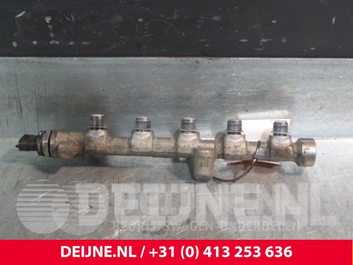Renault Trafic Einspritzdüse (Einspritzer) O64697