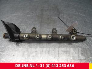 Gebruikte Common rail (Injectie) Renault Master Prijs € 48,40 Inclusief btw aangeboden door van Deijne Onderdelen Uden B.V.