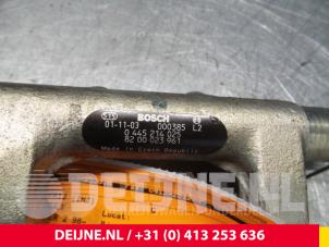 Renault Master Einspritzdüse (Einspritzer) O64700 foto 2