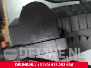 Seat Leon Luchtfilterhuis O64722 foto 2