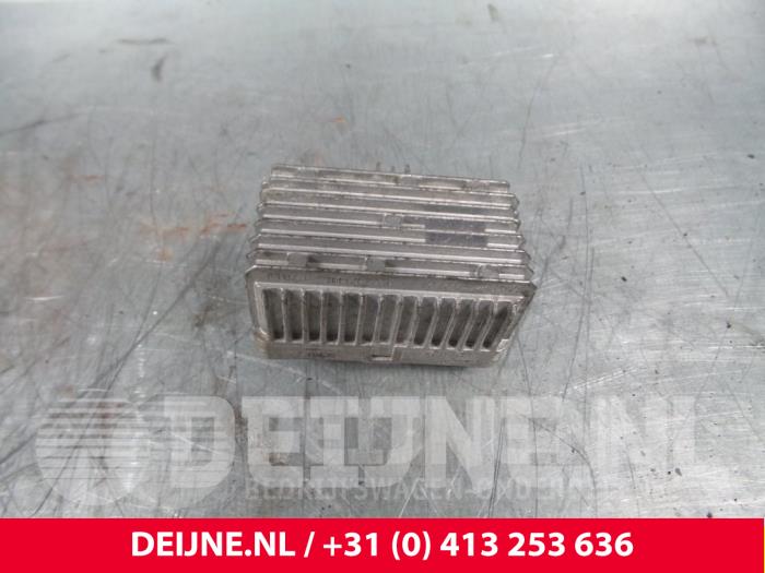 Ford Transit Voorgloei Relais O64738