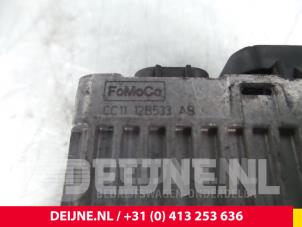 Ford Transit Vorglührelais O64738 foto 3