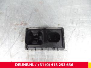 Ford Transit Vorglührelais O64738 foto 2