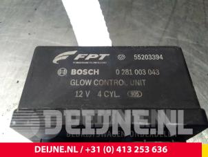 Fiat Doblo Vorglührelais O64769 foto 4