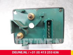 Citroen C5 Glow plug relay O64784 photo 2