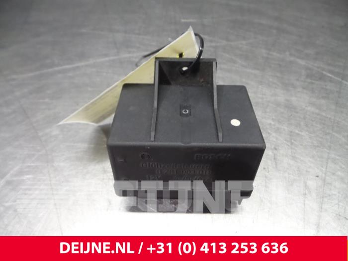 Peugeot 407 Glow plug relay O64799