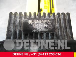 Renault Trafic Vorglührelais O64806 foto 3