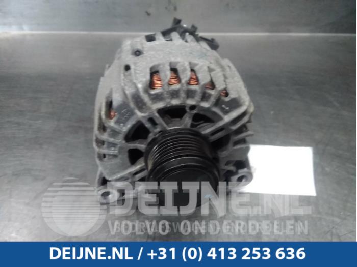 Gebruikte Dynamo Ford Transit Connect (PJ2) 1.5 TDCi ECOnetic Prijs op aanvraag aangeboden door van Deijne Onderdelen Uden B.V.