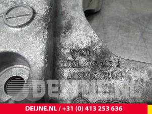 Volkswagen Transporter Dynamosteun boven O65431 foto 4