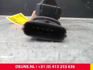 Opel Corsa Zündspule O65489 foto 2