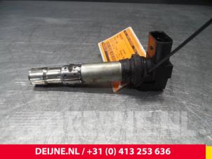 Volkswagen Golf Zündspule O65534 foto 4