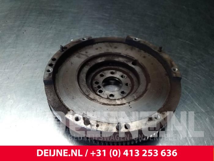 Gebruikte Starterkrans Fiat Punto Evo Prijs € 90,00 Margeregeling aangeboden door van Deijne Onderdelen Uden B.V.
