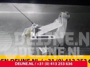 Mercedes Sprinter Motorsteun O66346 foto 2