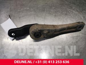 Volkswagen Caddy Motorsteun O66364 foto 2