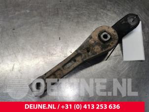 Volkswagen Caddy Motorsteun O66364 foto 3